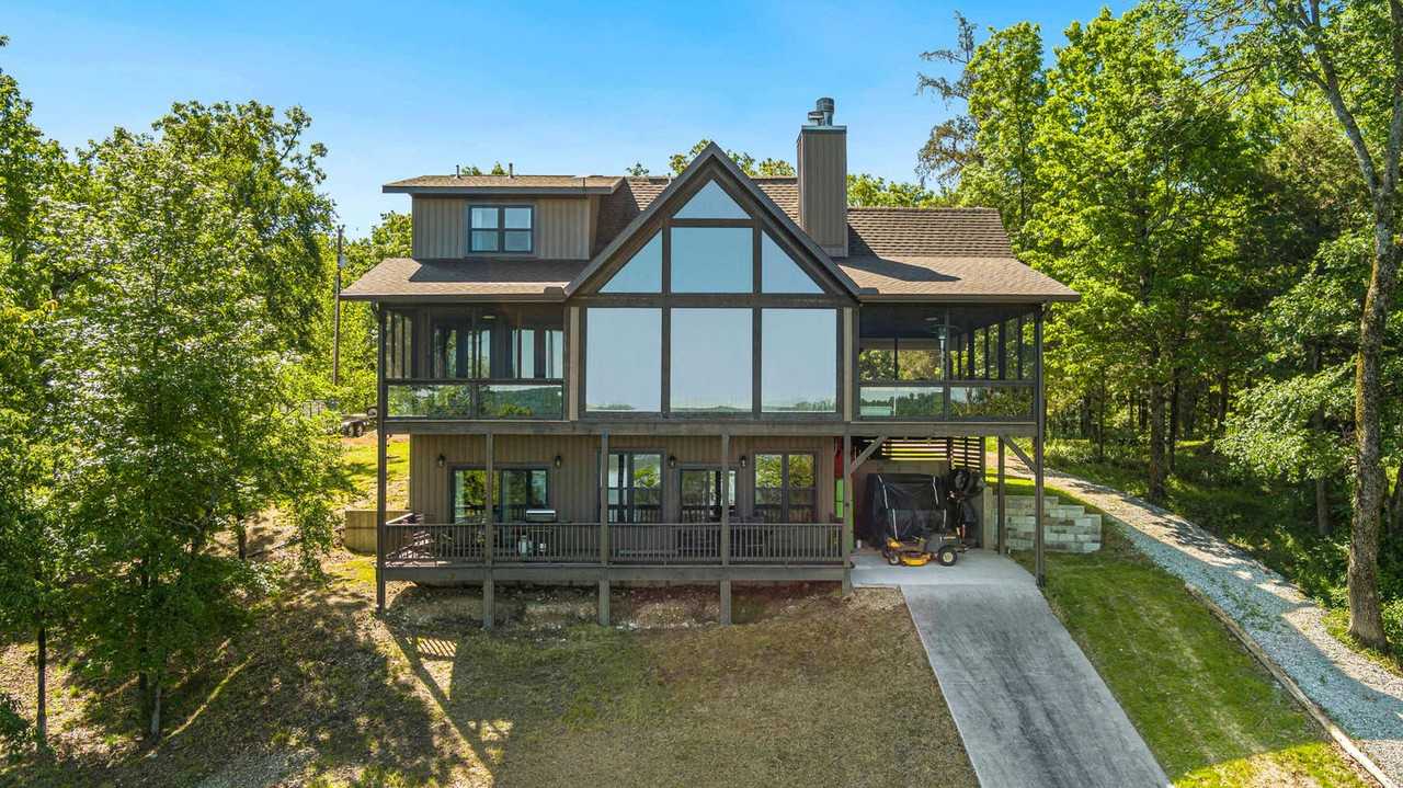 8760 Stuckey Ln #1227151P - Photo 4 of 34