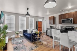 featured image of 1800 W Bethune St