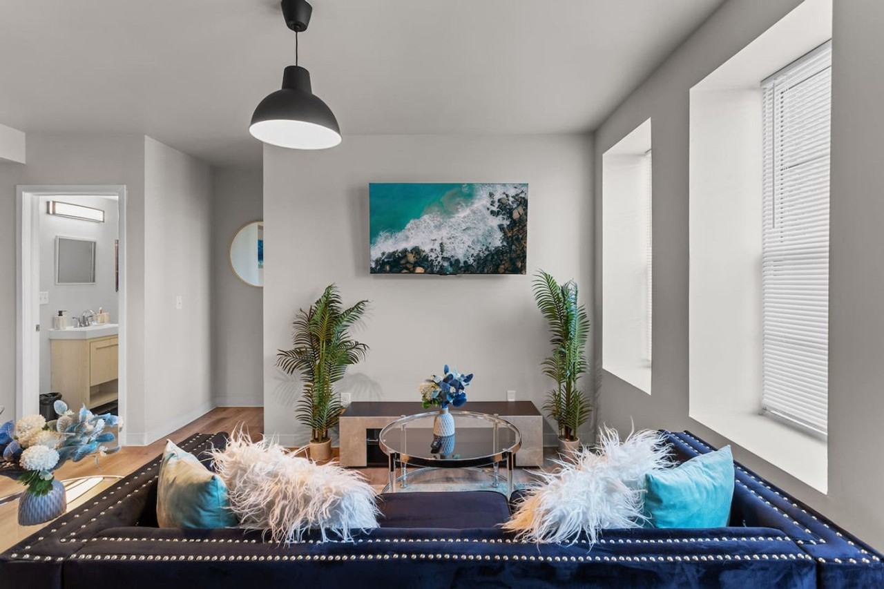 1800 W Bethune St #1228664P - Photo 3 of 22