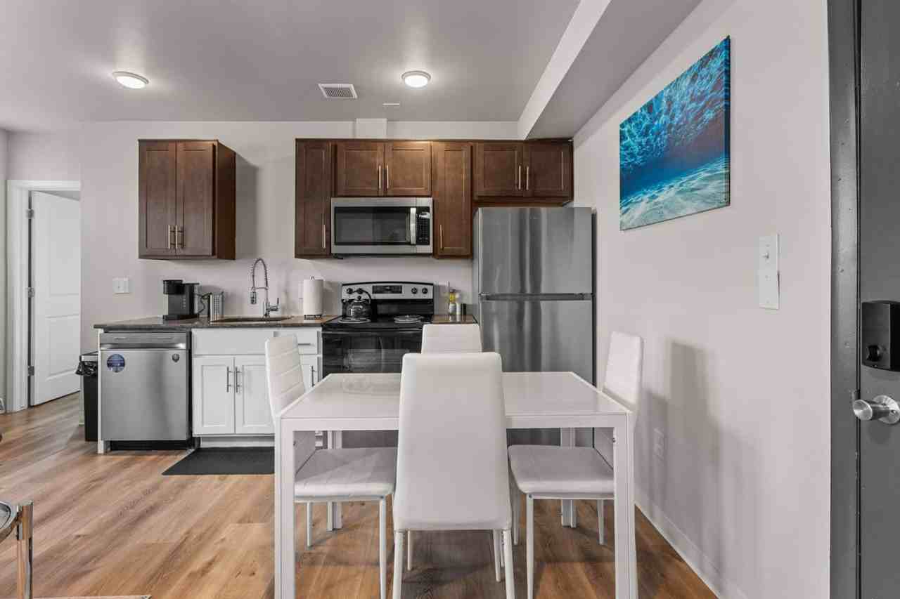 1800 W Bethune St #1228664P - Photo 6 of 22