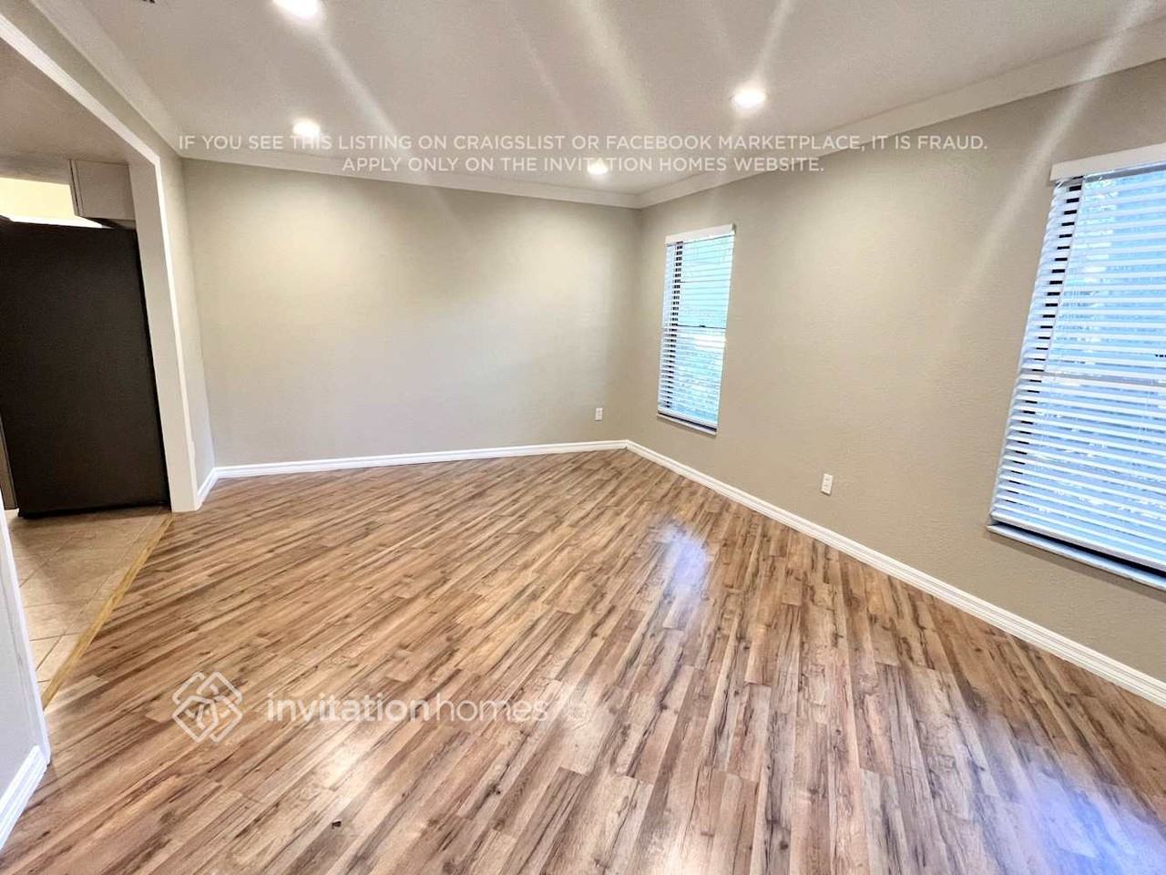 1177 E Winged Foot Cir - Photo 2 of 13