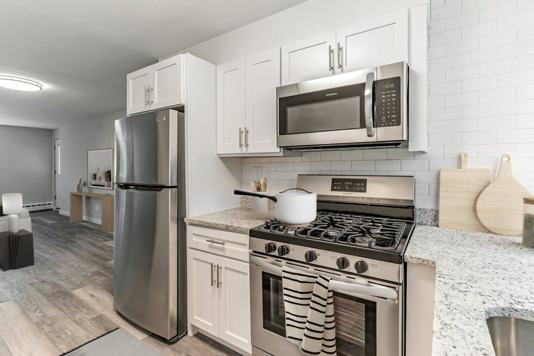 Eagle Rock Properties 1 of 4