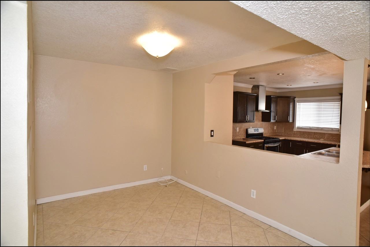 10824 Pico Norte Rd - Photo 5 of 46