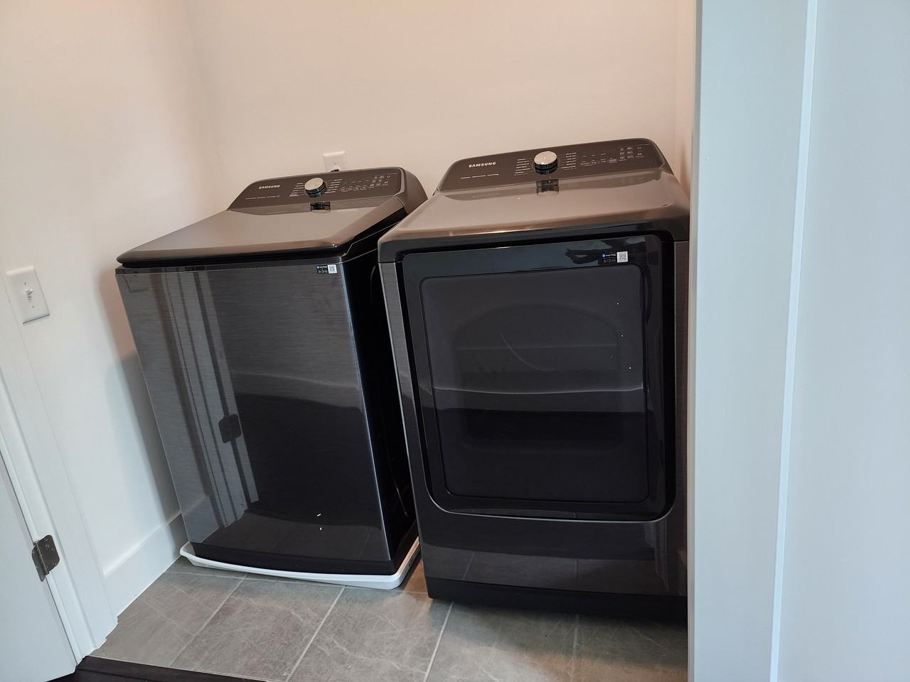 241 Maynard Terrace Southeast #16 - Photo 6 of 22