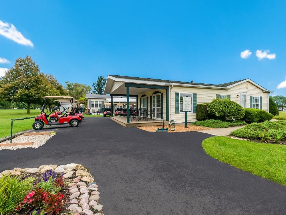 4825 Colonial Dr - Photo 2 of 9