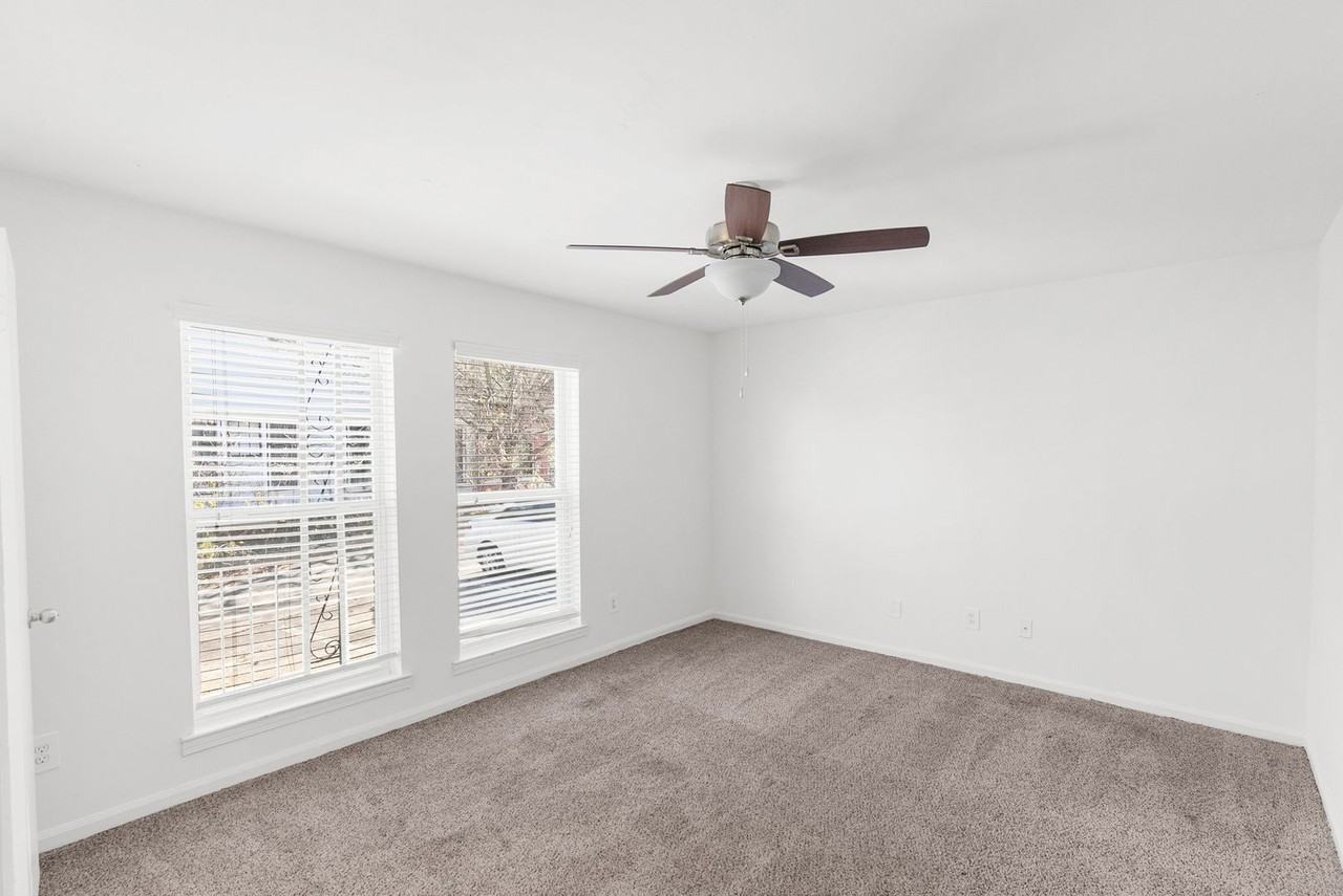 South Hill - Five Points - Photo 7 of 32