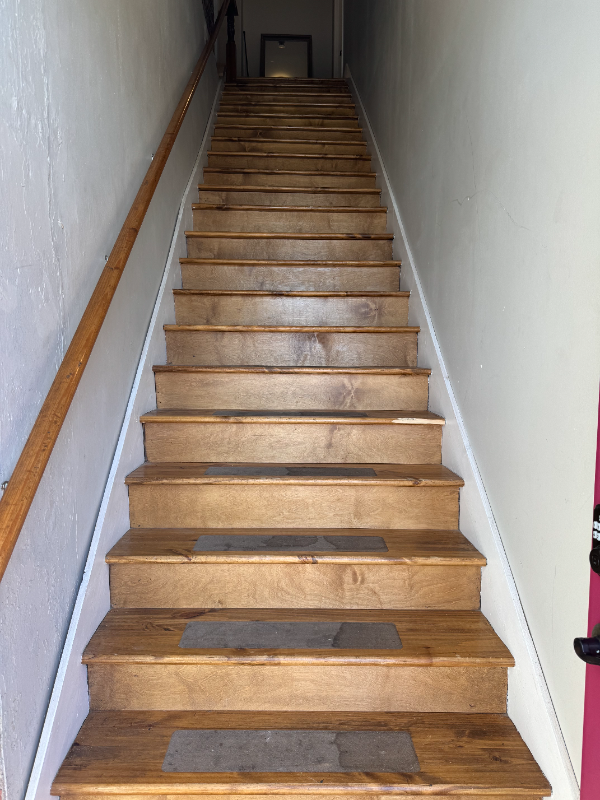 124 W Wade St #B - Photo 2 of 2