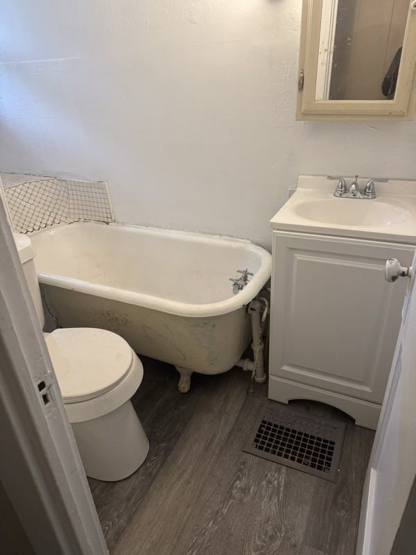 73 Gertrude Ave - Photo 6 of 11