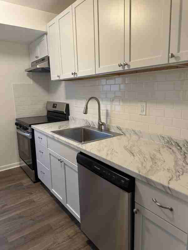 7161 Cross St #202 - Photo 3 of 10