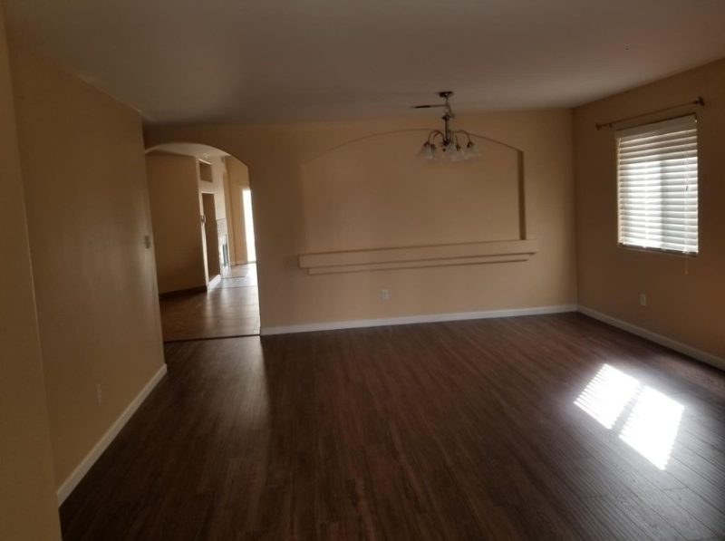 10001 Battersea Park Dr - Photo 3 of 16