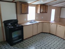 featured image of 144 Se Guinevere Ct