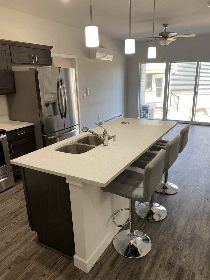 1601 N Windsor Ave #106 - Photo 3 of 22