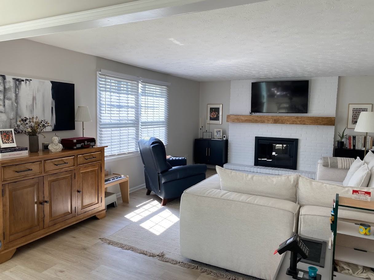 9008 Briarbrook Dr Ne #NA - Photo 2 of 9