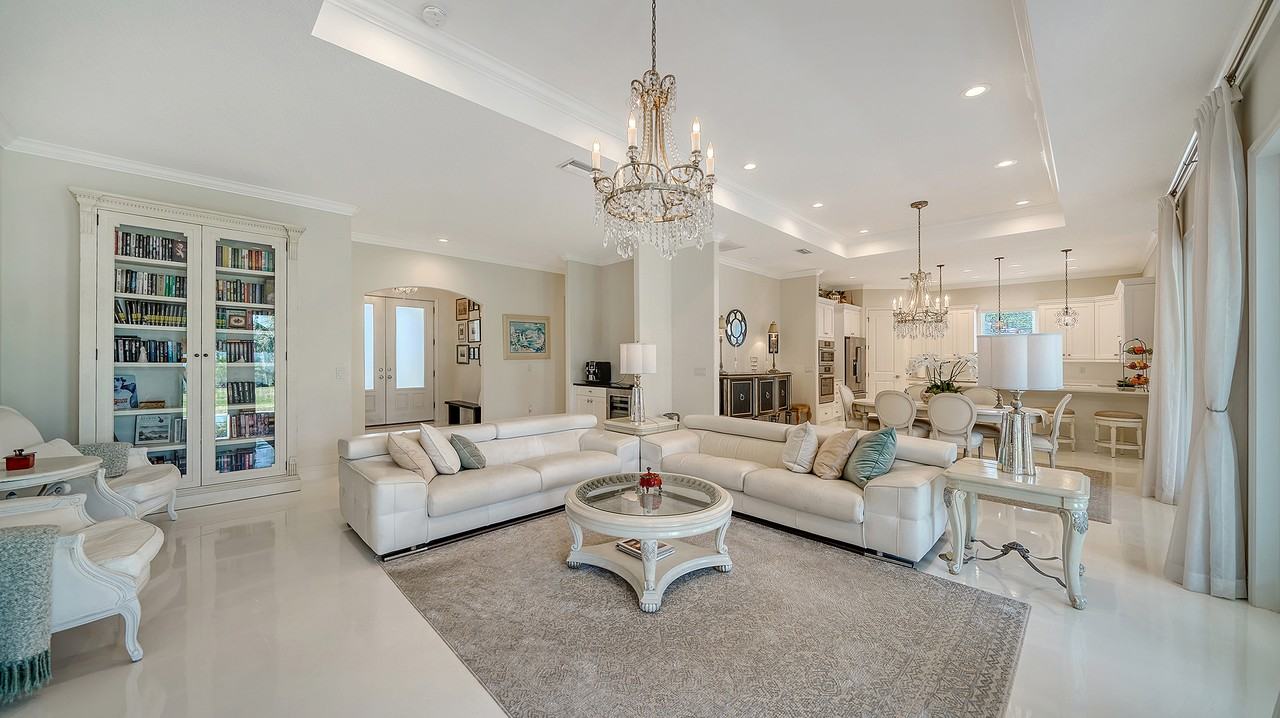 1111 Mallorca Dr #NA - Photo 3 of 28