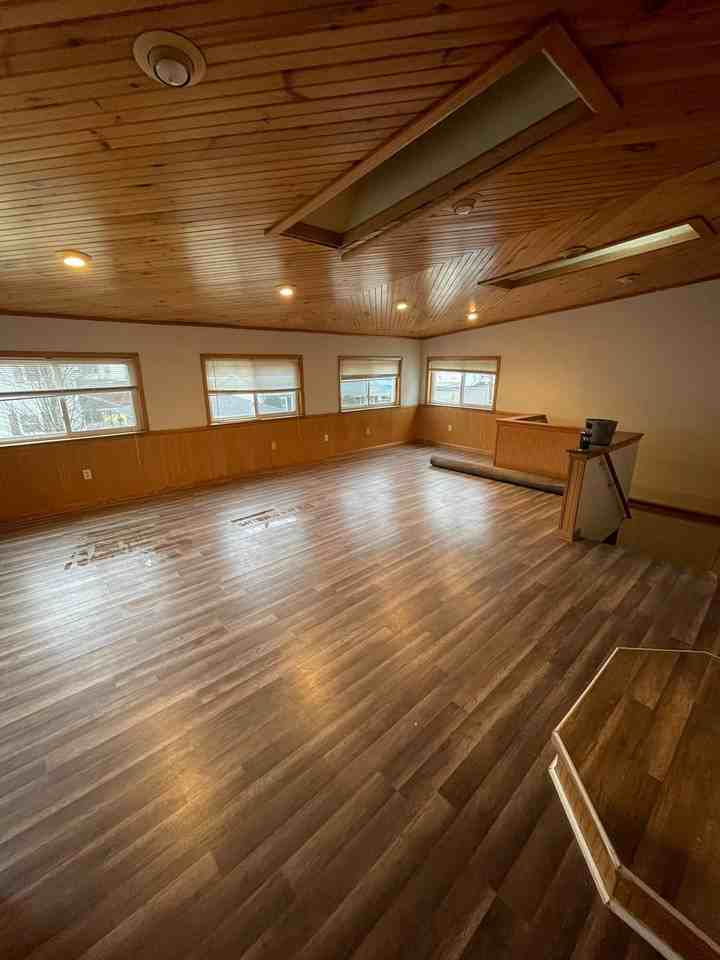 701 4th Avenue #B - Photo 2 of 12