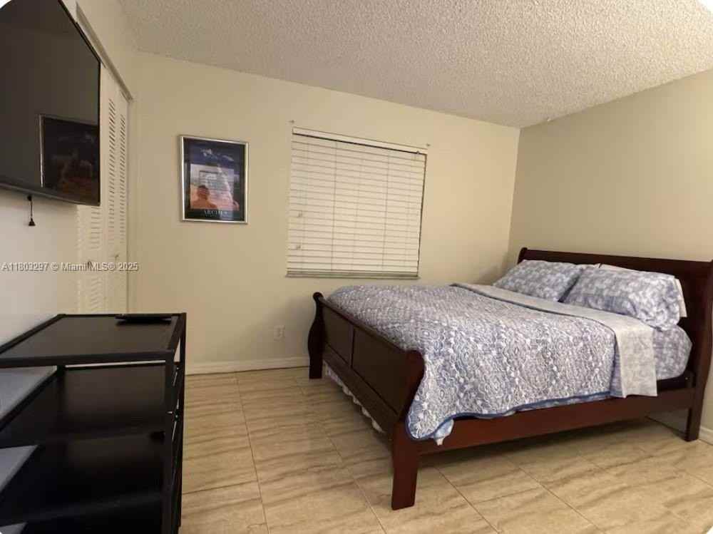 2306 Liberty Street #B - Photo 6 of 14