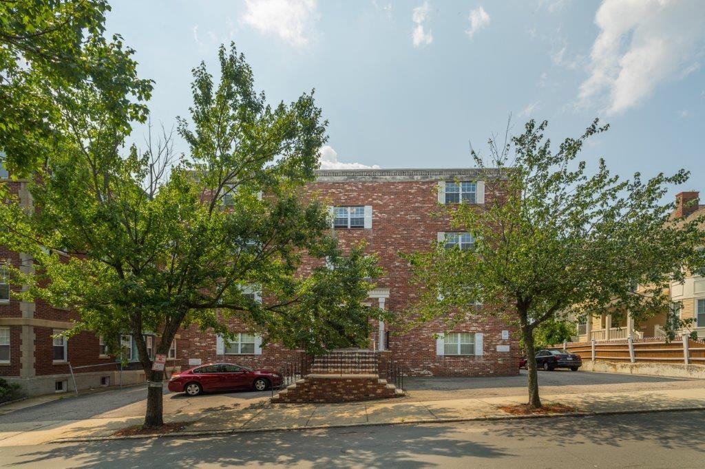 162 Summer Street - Photo 3 of 3