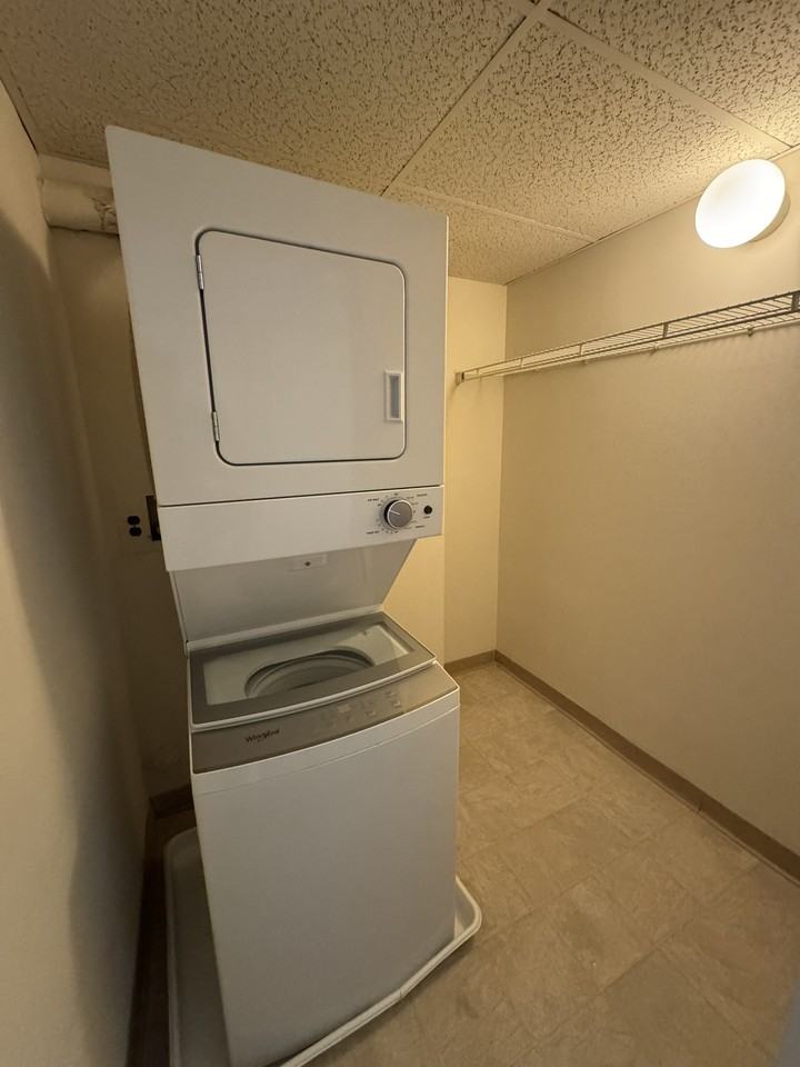 The Apartments at Charles Plaza - Photo 6 of 27