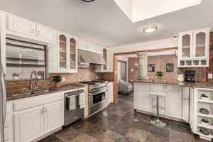 featured image of West Rancho Drive