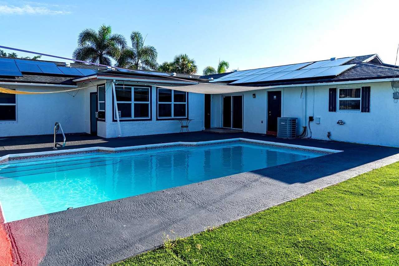 Melvin Rd - Photo 2 of 11