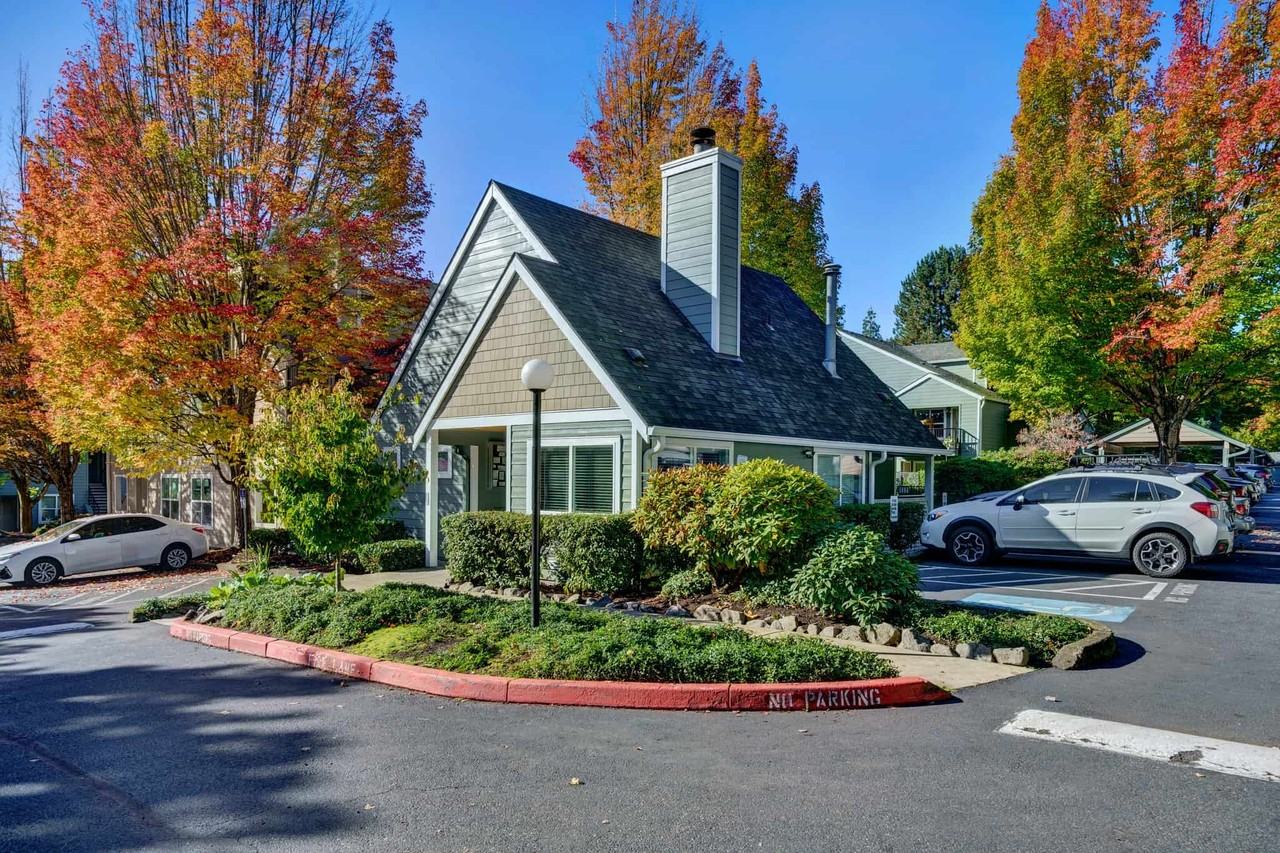 Hampton Ridge Apartments - Photo 5 of 29