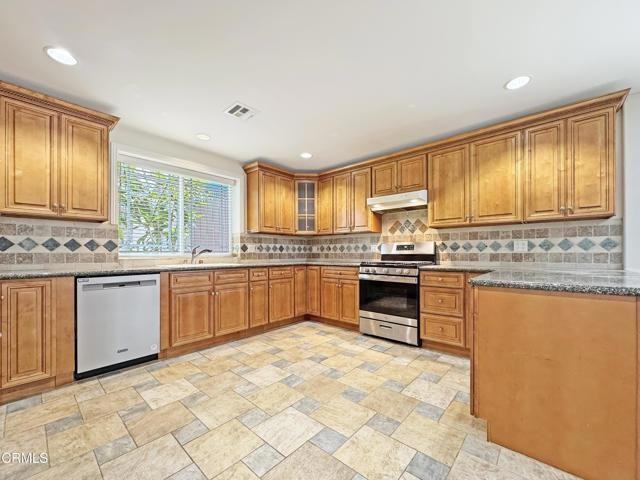 2911 Stevens St - Photo 3 of 8