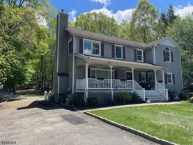 16 Oak Ln - Photo 1 of 1