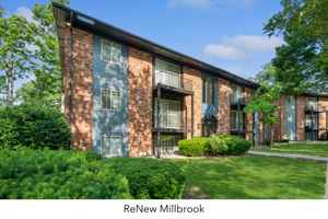 featured image of 4065 Pointe O Woods St Se