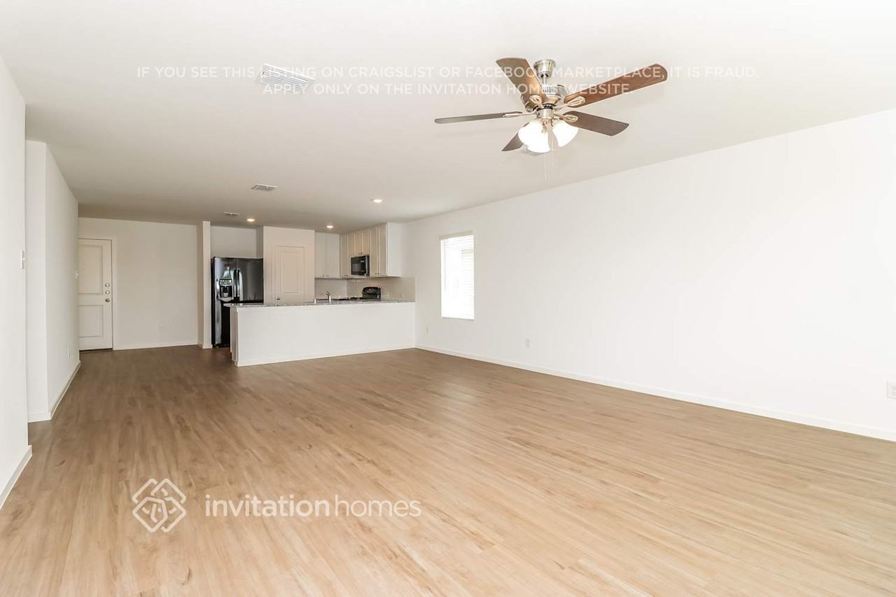 7216 Lazy Creek Rd - Photo 6 of 24