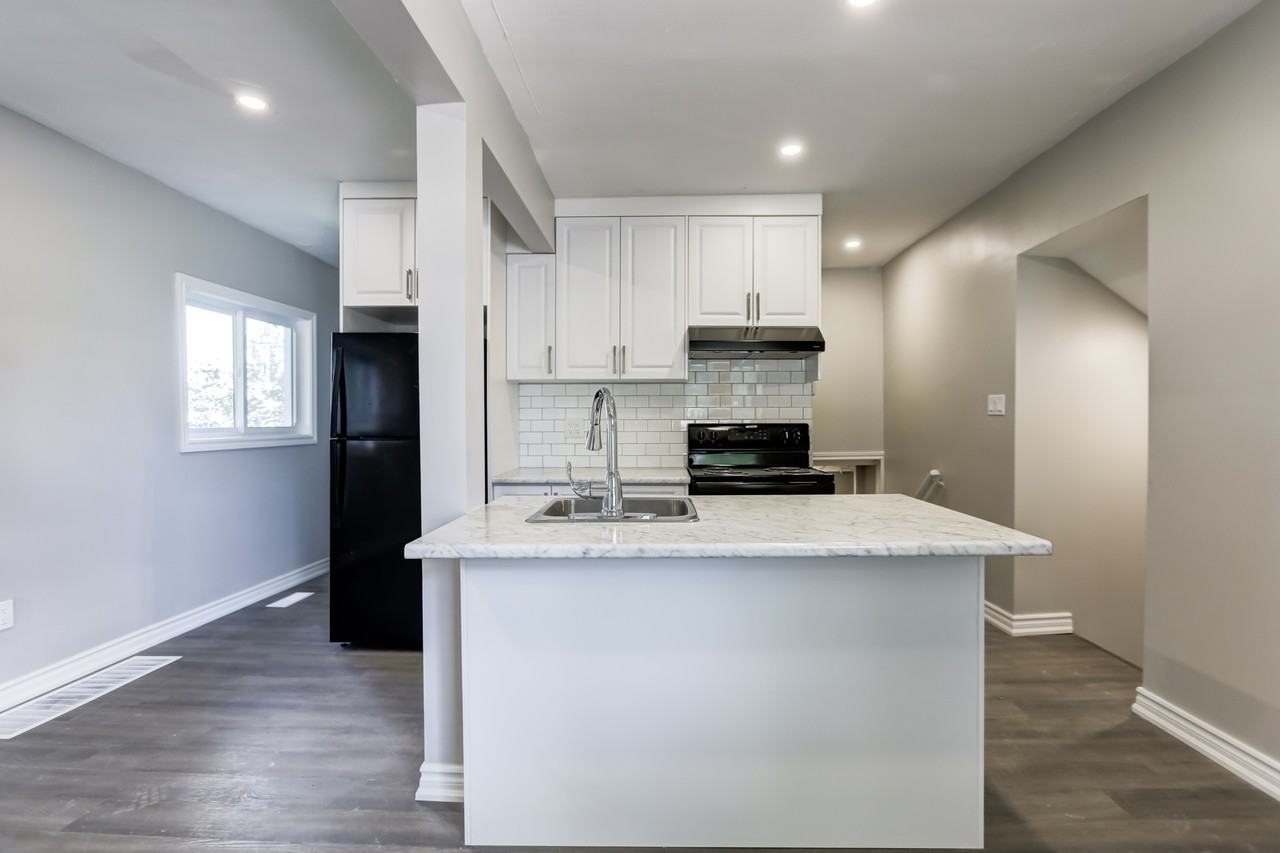 MEMORIAL - Photo 3 of 16