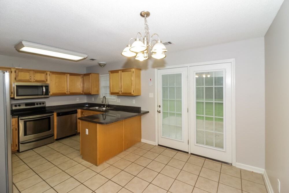 3412 Pendulum Dr E - Photo 6 of 17