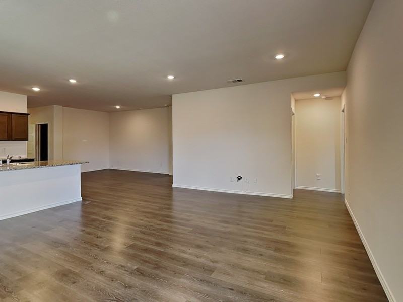 2909 Menguita St - Photo 2 of 25
