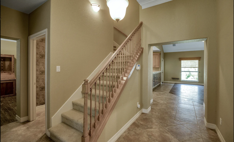 217 Mecca Dr - Photo 3 of 35