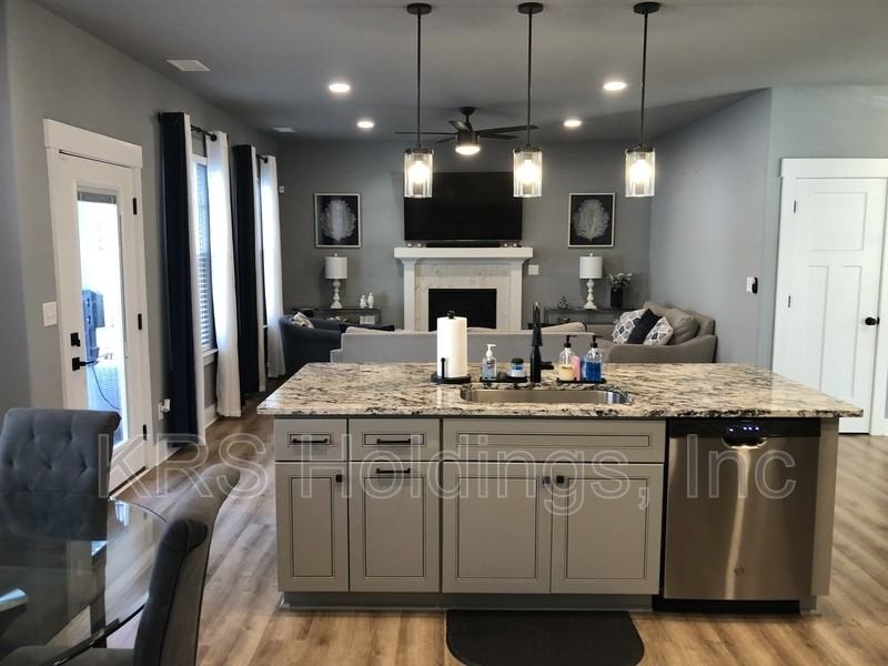 1312 Auburn Hill Dr - Photo 3 of 38