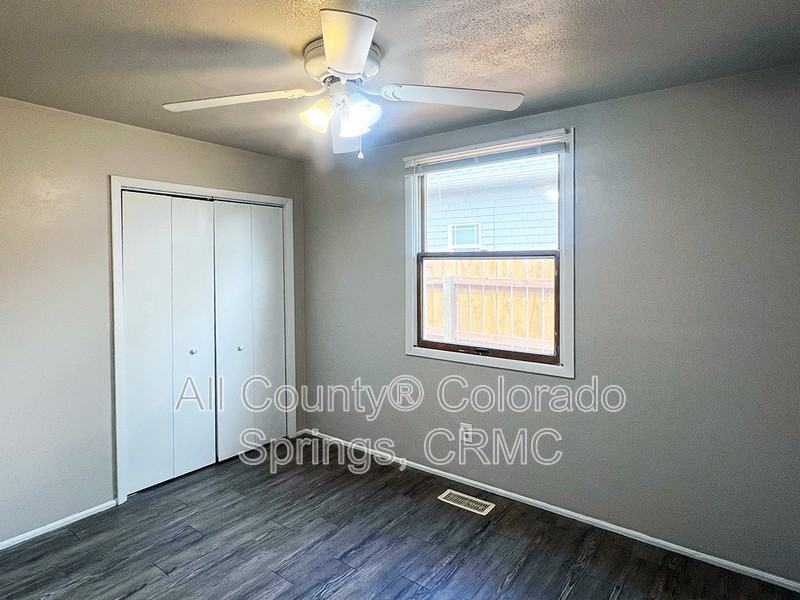 830 S Tejon St - Photo 6 of 17