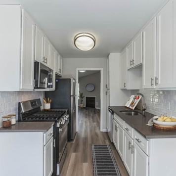 Eagle Rock Properties 1 of 4