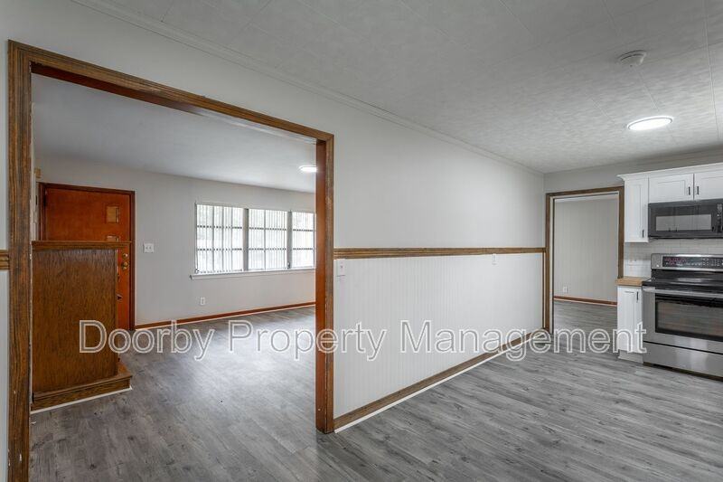 186 Greens Lake Cir - Photo 5 of 22