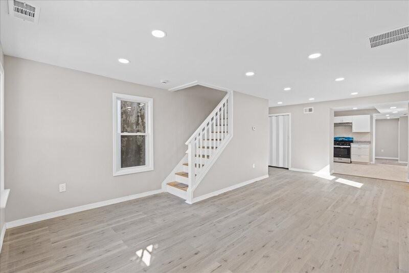 16 Fisher Ave #1 - Photo 3 of 24