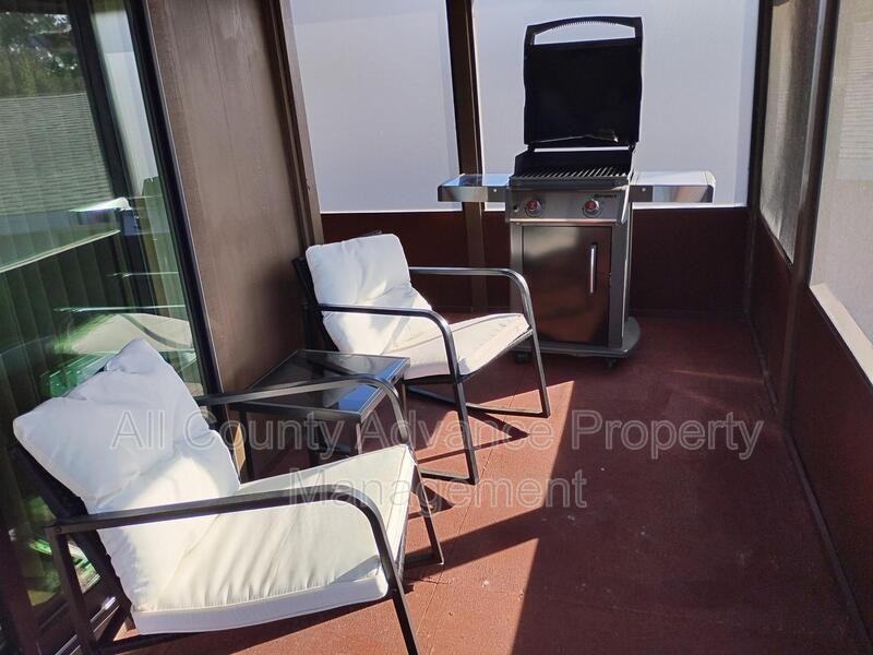 360 1st Ave N - Photo 7 of 16