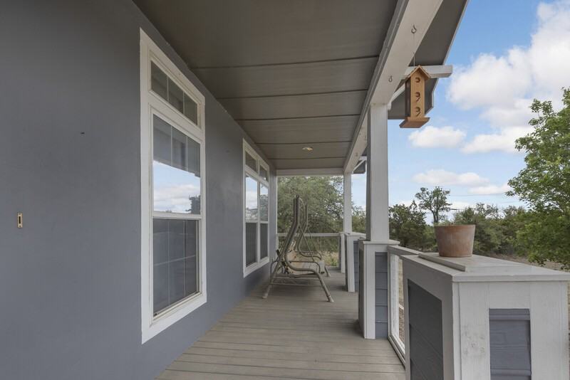 1302 Whitetail Rd - Photo 3 of 23