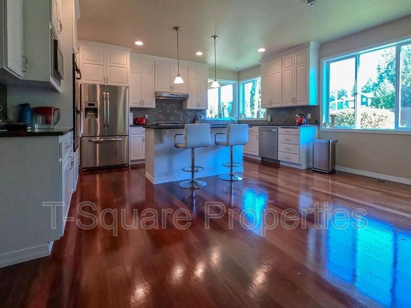 21407 42nd Ave Se - Photo 4 of 18