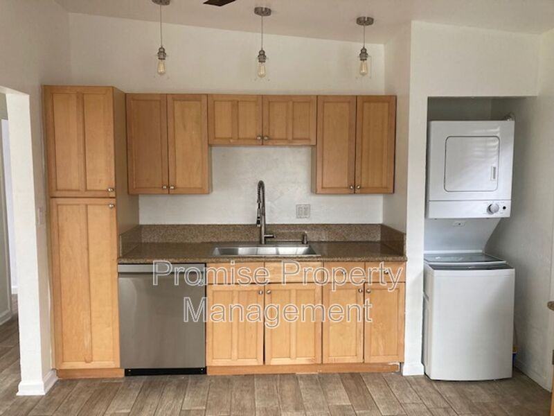 1209 Langford St - Photo 2 of 24