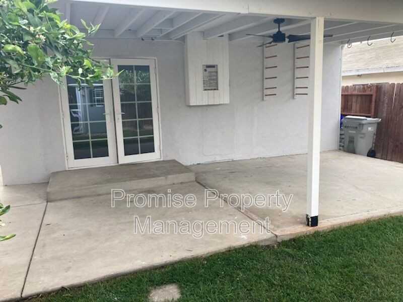 1209 Langford St - Photo 6 of 24