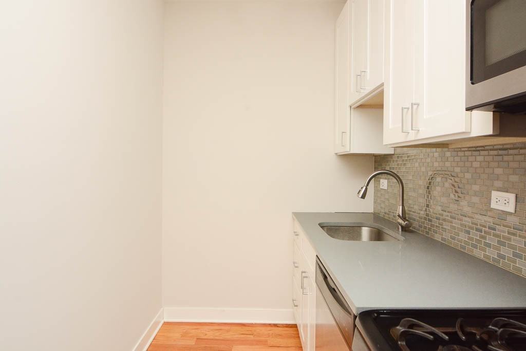 2420 N Kedzie Blvd #212 - Photo 3 of 20