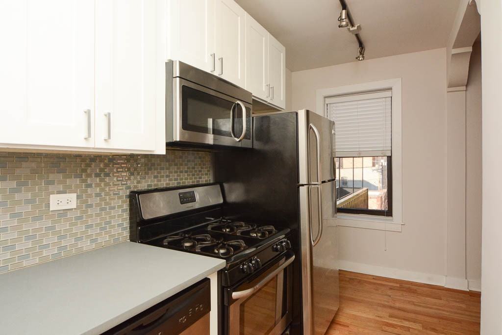 2420 N Kedzie Blvd #212 - Photo 5 of 20