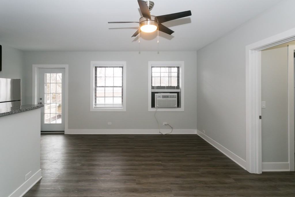 730 Judson Ave #09 - Photo 5 of 15