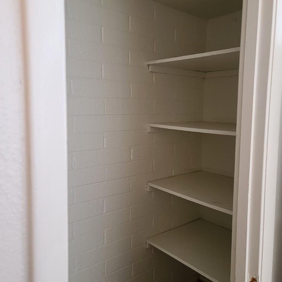 Townhomes available, ask about our move in specials! - Photo 6 of 17