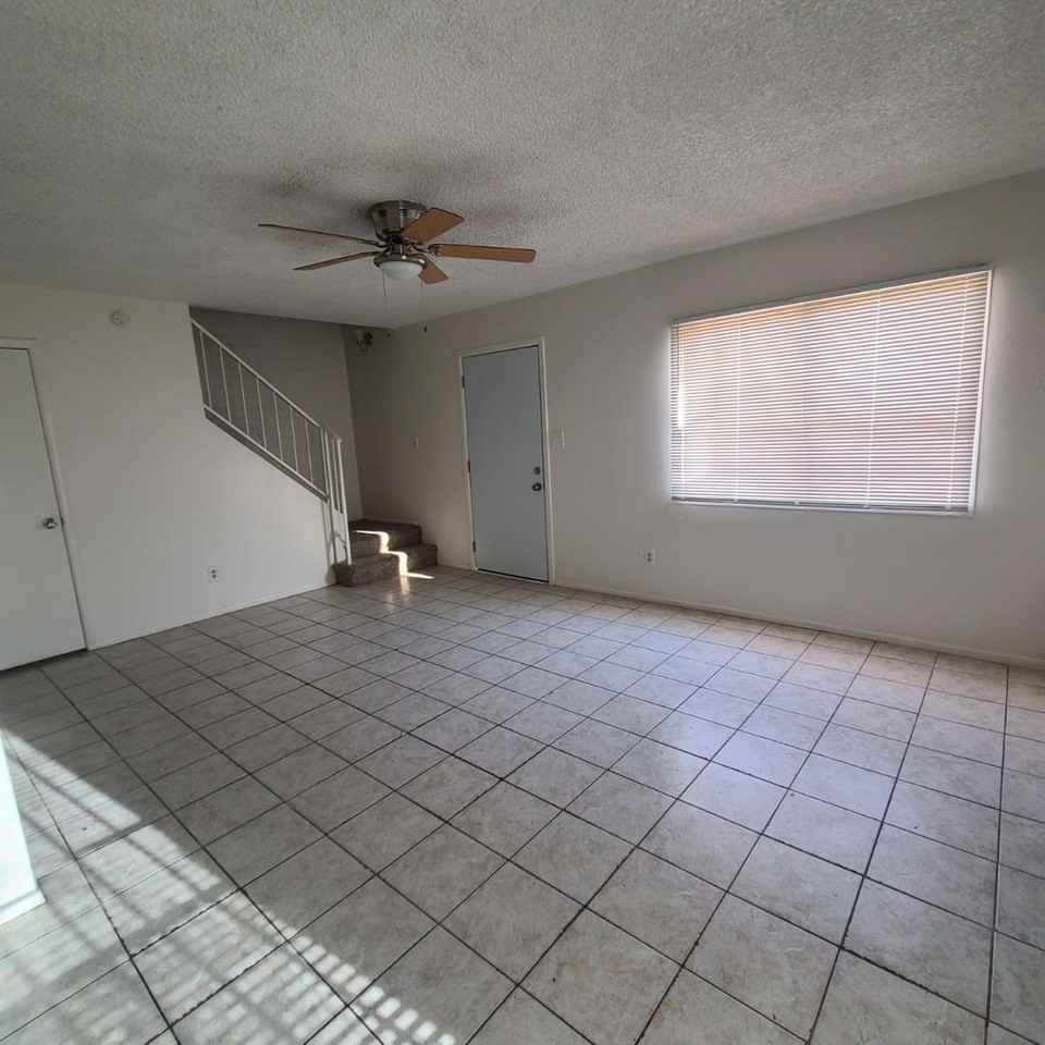 Townhomes available, ask about our move in specials! - Photo 7 of 17