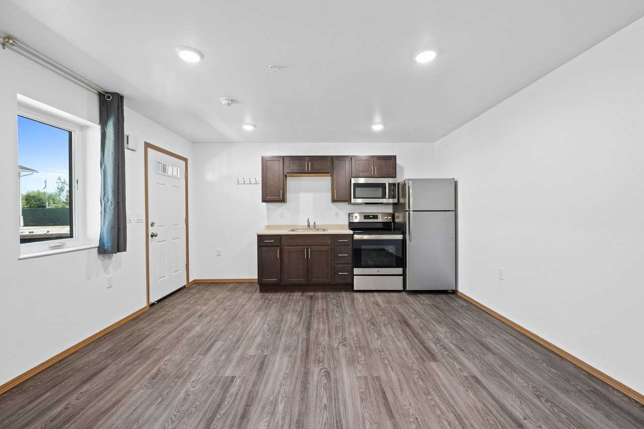 92 B Street Building A - Photo 3 of 11