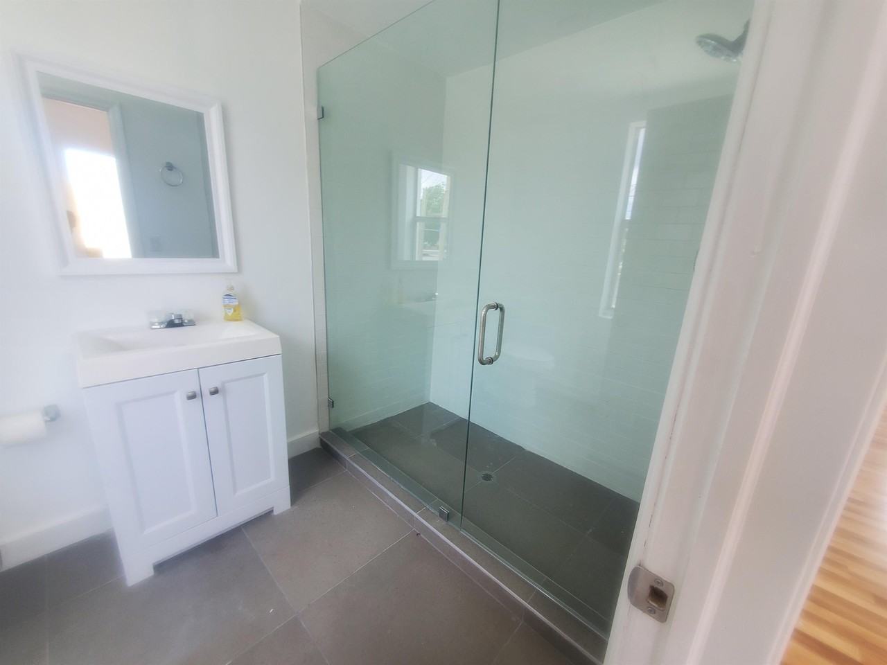 101 SE 2nd Street - Photo 4 of 9